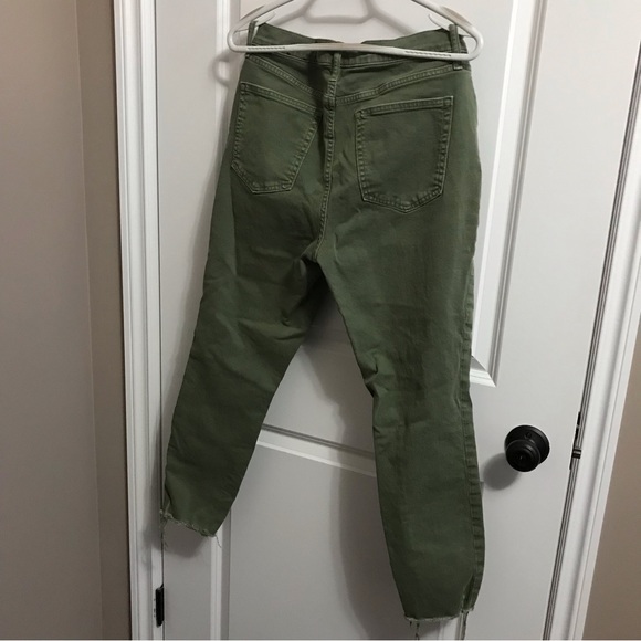 Gap green denim. True skinny. 12/31. - Picture 5 of 10